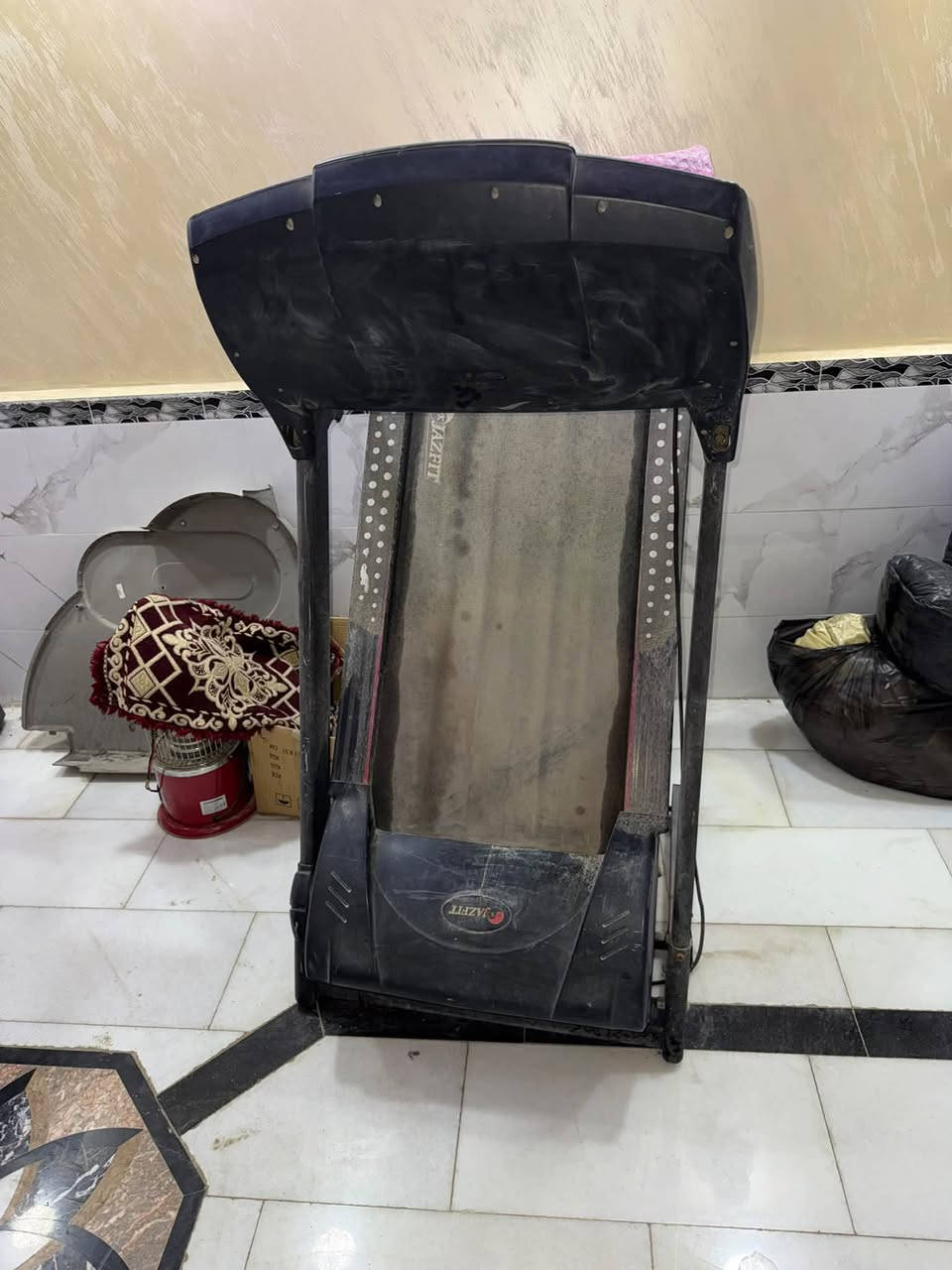 غراض للبيع مستعمله كونتر جديد اصلي مبطن عنواني قرنه شرش صويلح***********
