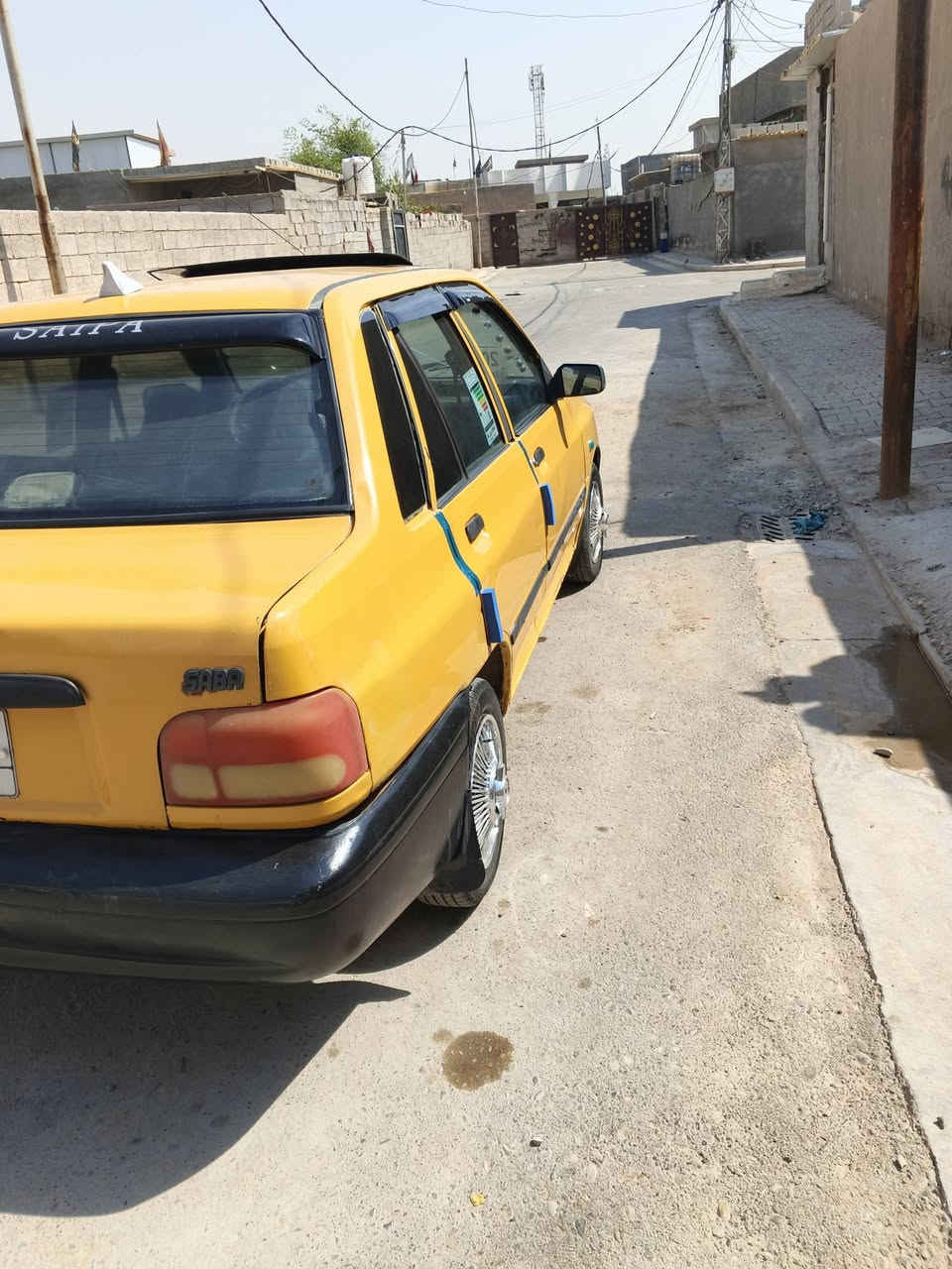 سلام عليكم سايبه للبيع سياره خير من الله سياره جاهزه لشارع سياره 2011 سعر 19وبيهه مجال بصيط العنوان بغداد تقاطع النهروان الرقم ***********رقم ثاني ***********
