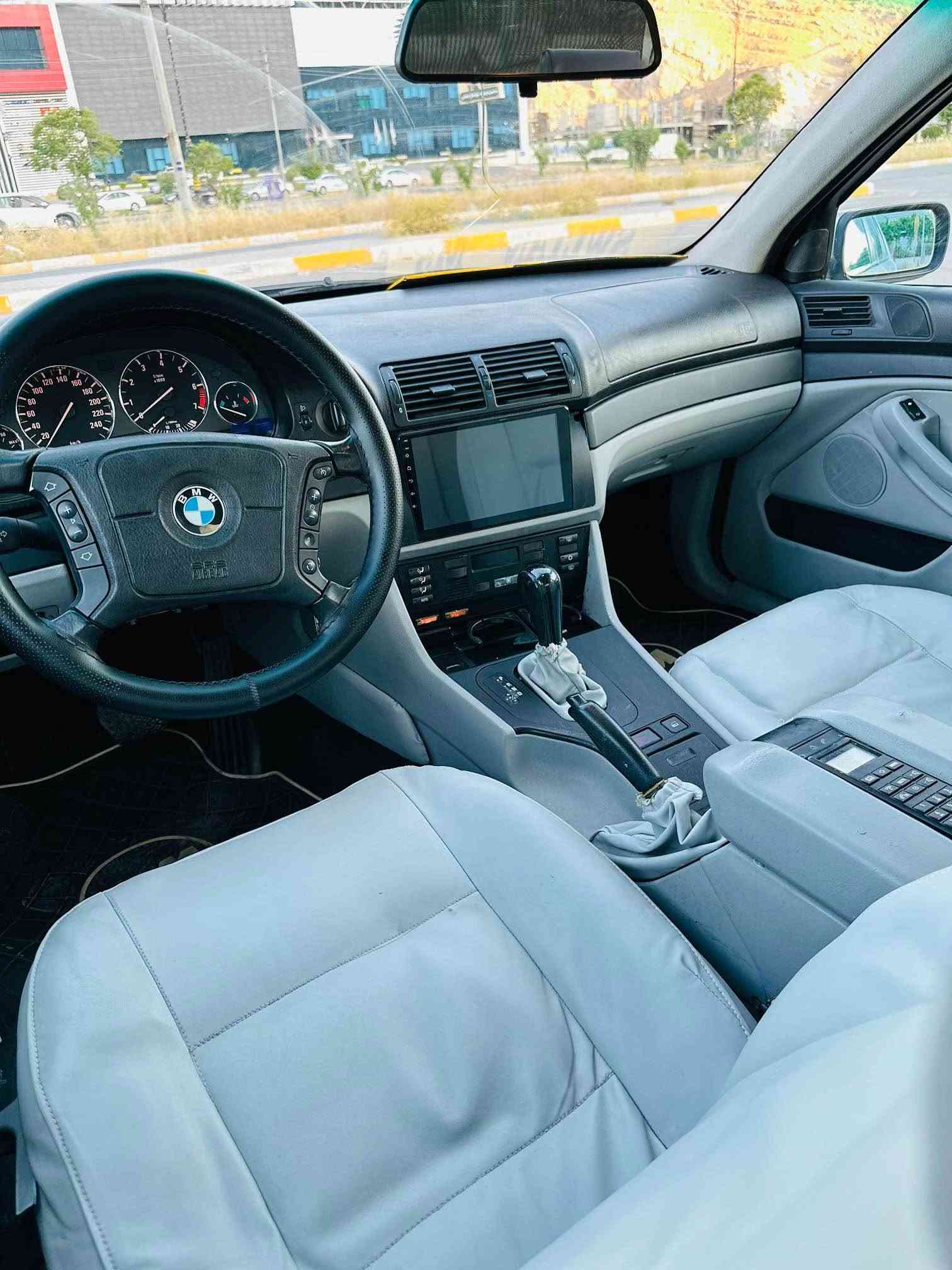🦅BMW/1999/528Ai🦅
ماشاء الله له ماڵی هەموو لایەک
ئارم پلاستیک هەولێر ئاڕمو ئەوەلیات بەشەرت 
شتی جوان و راقی دانسقە لۆک لۆک 
دەحەمی پێشو دواوەی M لۆک 
تەبرید بەشەرت 🥶
گەرمی بەشەرت😰
سڵایت بەشەرت دەحمو لێدراو موسو بڕاوە بەشەرت گێچی بەنزینو ناو گێچی کامل ئیش دەکا بەشەرت هەزەی تازە بۆ کراوە لۆگۆی ئارمی پێوەیە بەگ لایت شکڵ لید لایت ناو ڕەش ساڵۆنسای تازە بۆ بەستراوە پانکە کارەبای بۆ بەستراوە ٢ سویچی بیلادی لەگەڵە بە کۆنتڕۆڵ جامو سڵایتی دادەخرێو دەکرێتەوە ABS بەشەرت 
کارەبای بەشەرت پێشو پشتی بەشەرت دەبلو دارو بەردی بەشەرت هەتا بڵیی نەرمو خؤشە /هەیکەلیکی هەتا بڵیی جوانو رێکی هەیە 
لایت ئاڵقەوکامل زینۆنو   /رەقەم ئسڵی/ گێرو مەکینە بەشەرتی ١٠٠ فیتەر  دوکەڵو بوخار بەشەرت/ 528Ai تاک دیجیتاڵ زۆر بەقوەتە تؤماتیک ٣گێر گێڕی حادیو سپۆرت مەزبوت ئؤفەری ژێر لاق مازبوت بەنزین زۆر کەم دەخوا /کامل سێرفز کراوە/پلاک نۆزڵ مەسفی فیت پەمپ ڕۆنی گێڕو مەکینەو ئەکسلی تازەیە ئیفرۆی مەزبوتە   کوشن جڵدی کرێمی زۆر جوانە شاشە ئایپادە /  ناوی لە دەرئ جوانترە 200,000حەقیقی ڕۆشتوە 
سەیارەکە پێویست بە وەسف ناکا 
دەحامی بۆ دەحامی بەشەرت لە رەسمەکان جوانتر نەبو هەقی رێگات حایدی من لە ماڵەکەی خۆم بئ منەتم 
هەمو شتێکم بە وازحی بۆ نوسیوی مشتەری وەرە چات لەخزمەت دام
بۆ زانیاری زیاتر *********** فایبەر 
وەتسئەپ
شوێن .رانیە رانية, السليمانية
