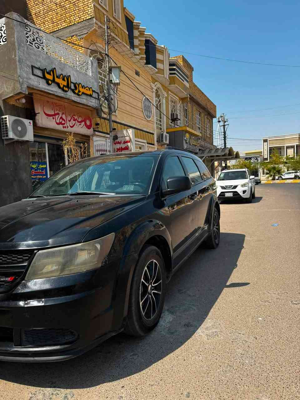 السلام عليكم
جورني 2018 للبيع او مراوس جيب حصرآ 
اربعة سلندر
7 راكب
مداور ثاني يوم
 شاشة كامره بصمة
عنوان ناصريه مركز 
كير ومحرك وحدادية وتبريد جديد مكفولات
سعر 108 ومجال قليل
جاملغ وبنيد صبغ بدون دواخل 
‭***********
