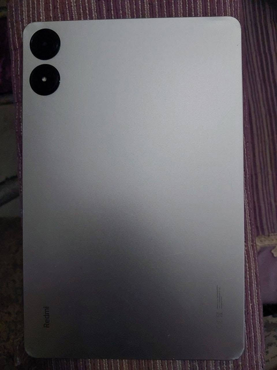 سلام عليكم ايباد Redmi Pad Pro نضيف بس الشاضي بي ضربه صغيره ما تأثر اوياه كارتونه او شاحنه مالته ما مفتوح سعر300 او بي مجال 
#***********
