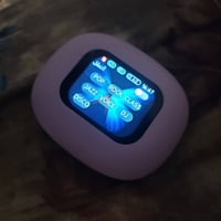 شاشة لمس • بلوتوث 5.4 • أذن مفتوح