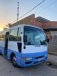 كوستر نيسان • ٢٥ راكب • أربيل نكليزي