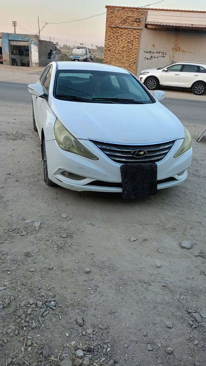 سلام عليكم سوناتا موديل ١٢بدون كص متومه أربيل السعر ٥٣ مراوس حسب القناعه رقم الهاتف ***********
