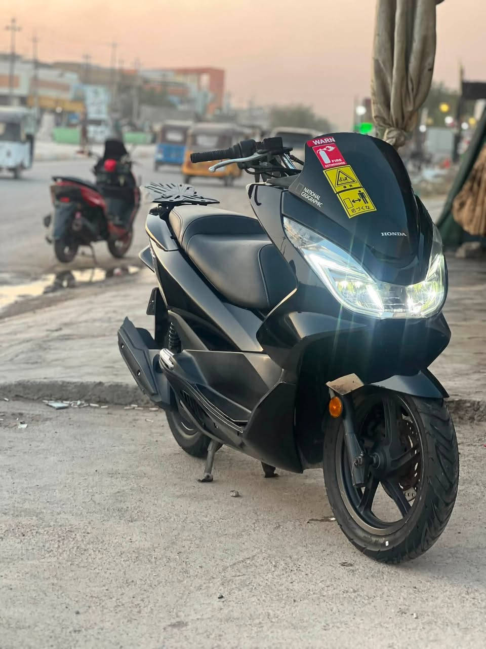 سلام عليكم pcxلبيع دراجه حلوه بلاديه دراجه ماليزي دراجه خير من الله كامله السعر مليون 600 وبيه مجال حك جيه مكان ديالئ رقم هاتف ***********
