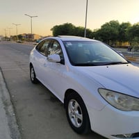 النترا • ٢٠١١ • ١٩٠ الف