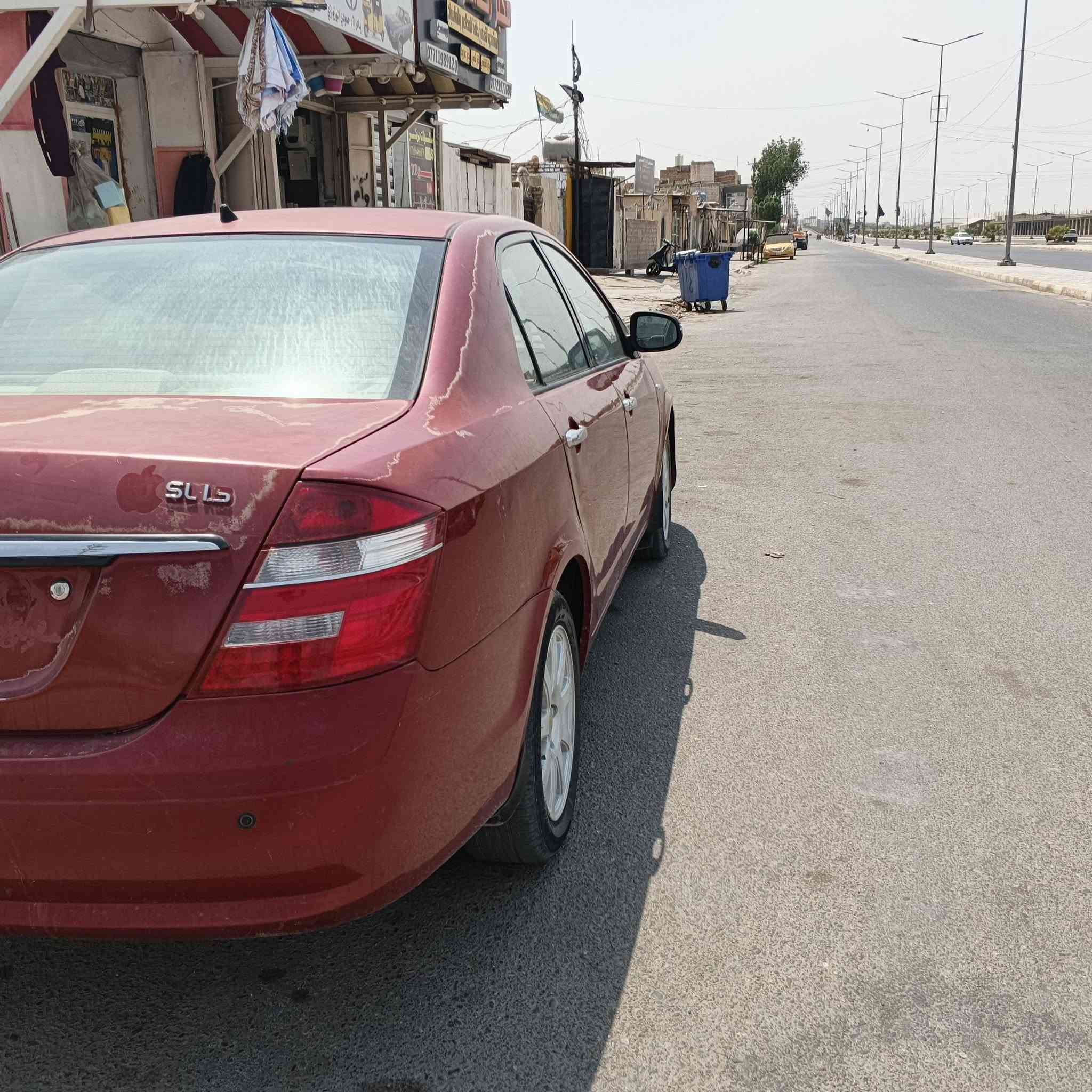 جيلي موبل 2012 مكفولة بس جاردة السيارة حلوةوبسمي رقم ميسان  السعر 48 وبيها مجال الستفسار الاتصال ***********

