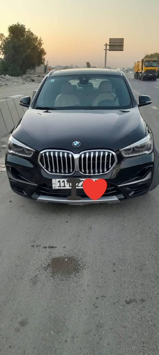 الاسلام عليكم BMW X1 موديل 2020 ماشيه 21 الف سياره زيرو مانقصها برغي مستعجل علا بيعتها صور حادث مرفق مع المنشور وسونار السياره فول مواصفات مكينه المرغوب 2000 توين تيربو 
وباقي المواصفات معروفه السعر 135 وبيها مجال عنوان الكاظميه جكوك ***********

نص مكتوب في الصور:
- I ❤️