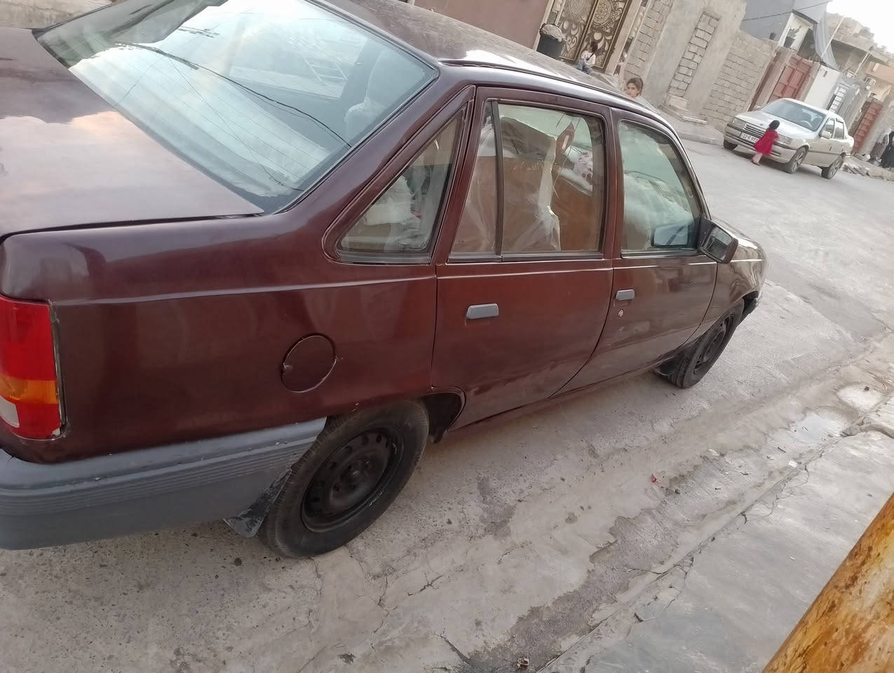 كاديت توماتيك موديل 1991 كير شرط محرك نفخ صبغ جماليه سنويه جديدة رقم مسطره شرط التحويل من الشرعي  السعر 18    ***********
