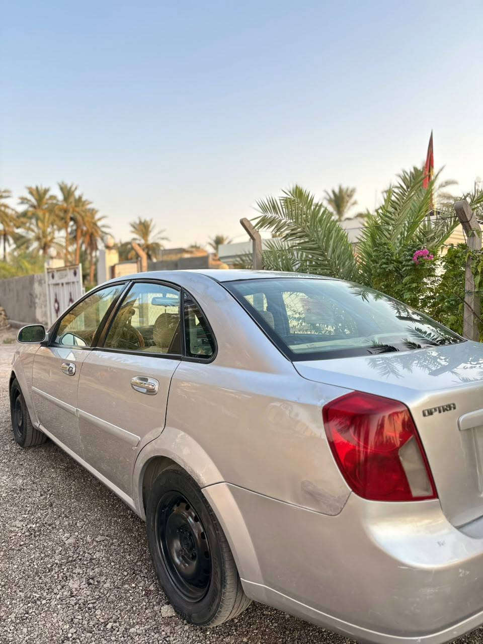 السلام عليكم 🫡 
اوبترا 2007 خليجي 
رقم بغداد كير أوتوماتيك 
مكفوله كفاله عامه من الظربه والتبديل 
مكينه وكير وحداديه كفاله تبريد ثلج❄️ 
السياره جديده احله من الصوره
السياره بيها مكانات صبغ عتبره حزام  
السياره مال جني خير من الله 
تخم تاير جديد باتري جديد شاشة اندرويد 
السعر 58$ 
المكان بابل المركز 
للاستفسار أكثر الاتصال بلرقم 
***********
