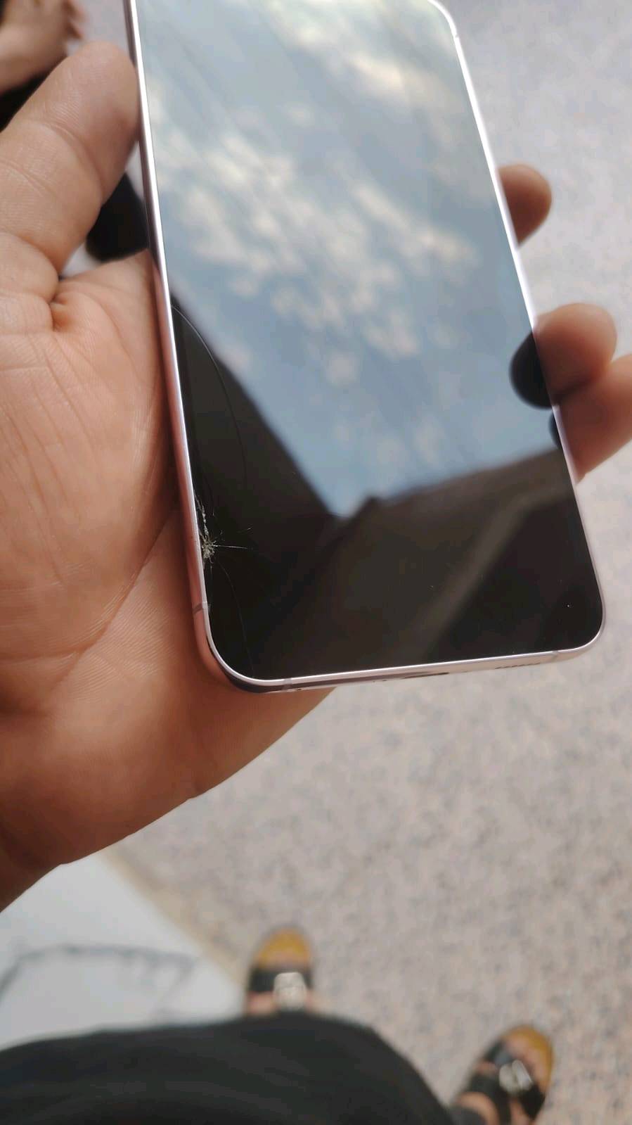 سامسونج اس ٢٣ بلس 5g
الجهاز امريكي بدون ملحقات السعر ٢٦٠ مكاني بصرة حيانية