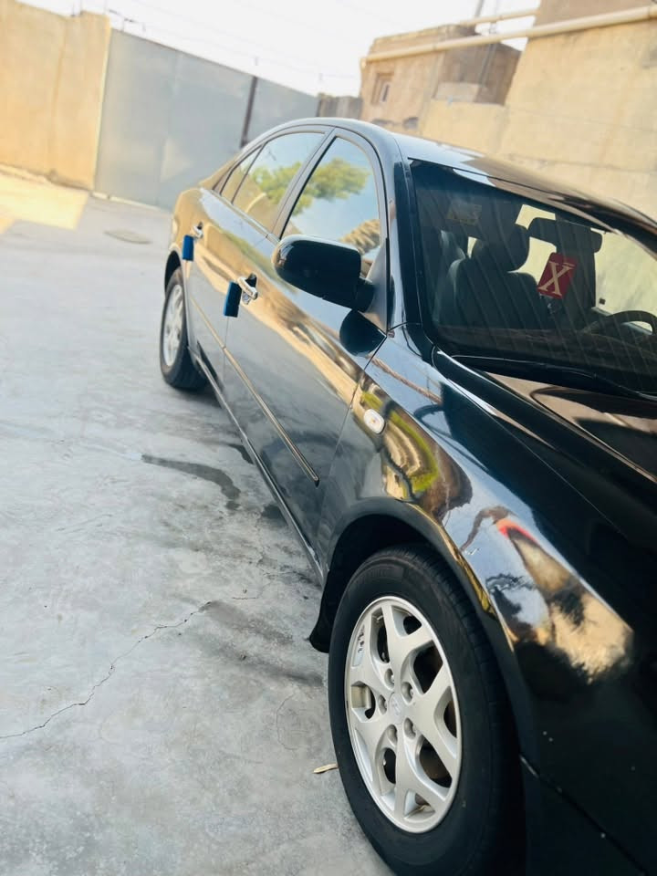 السلام عليكم سوناتا موديل ٢٠٠٧
كصه جنطه وشغل درجه اولى باجات 

كامله وجاهزه كير ميكنه تبريد كهربائيات كلها شغاله 

السياره خير من الله السعر ٤٧ وبيها مجال 

مكاني بابل الحصوه رقم الهاتف ***********
