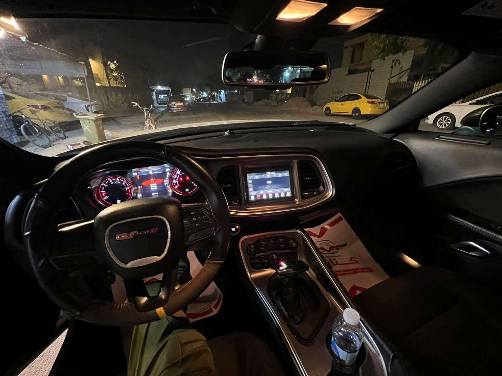جالنجر 2020 باسمي
حادثها جاملغ عكس السايق
شواصي مكفولة
ماشية ٨٩
مواصفات SXT 
السعر 158 وبيها مجال
***********
