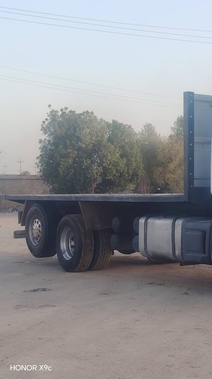 البيع صطحه جديده طوله6+50ونص مكان بصره زبير ***********
