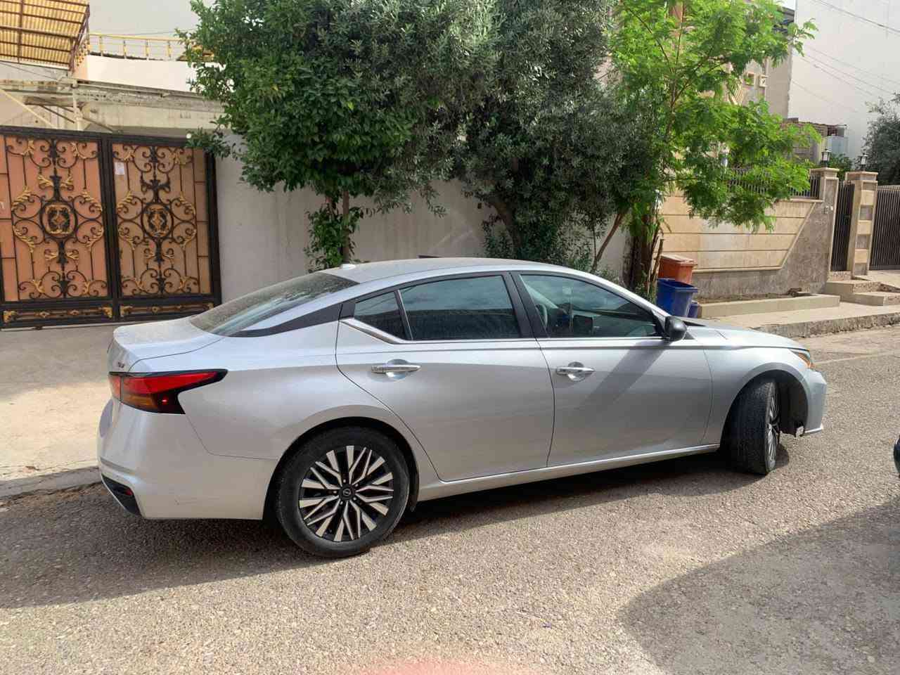 نيسان التيما كير ومحرك وكهربائية بالشرط و السونار مع الصور *********** كركوك, العراق

نص مكتوب في الصور:
- bid.cars/en/lot/1-7012422...
- Seller: Enterprise
- Sale Document: Certificate of destruction (FL)
- Sales History 1
- Similar archival offers
- You are watching archived offer. Auction ended on Wednesday, September 11, 2024.
- Wednesday, September 11, 2024
- 12 Photos