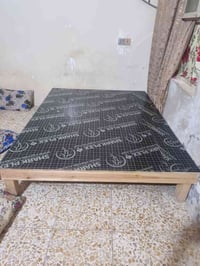 جرباية نفرين البيع بعدهة جديدة عنوان البلديات السعر ٧٠ رقم 07707038655...