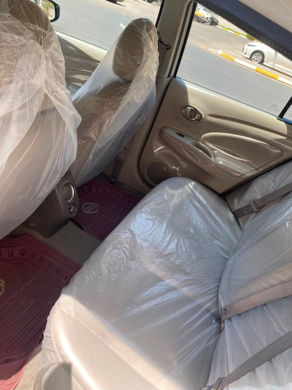 سيارة - نيسان - صني - كفالة مع ملاحضات بسيطة  سونر جديد موجود داخل المنشور
مديل - 2025 - رقم اربيل - لون ابيض - ماشية 66 Km - جام فول اوتماتيك - قطعتين تبريد 
مصري  - اشاير مري - اسبير مانازل - باقي التفاصيل معروفة
سعر ١١٦  بيهة مجال بسيط
مكاني بسماية
للأستفسار  ***********
