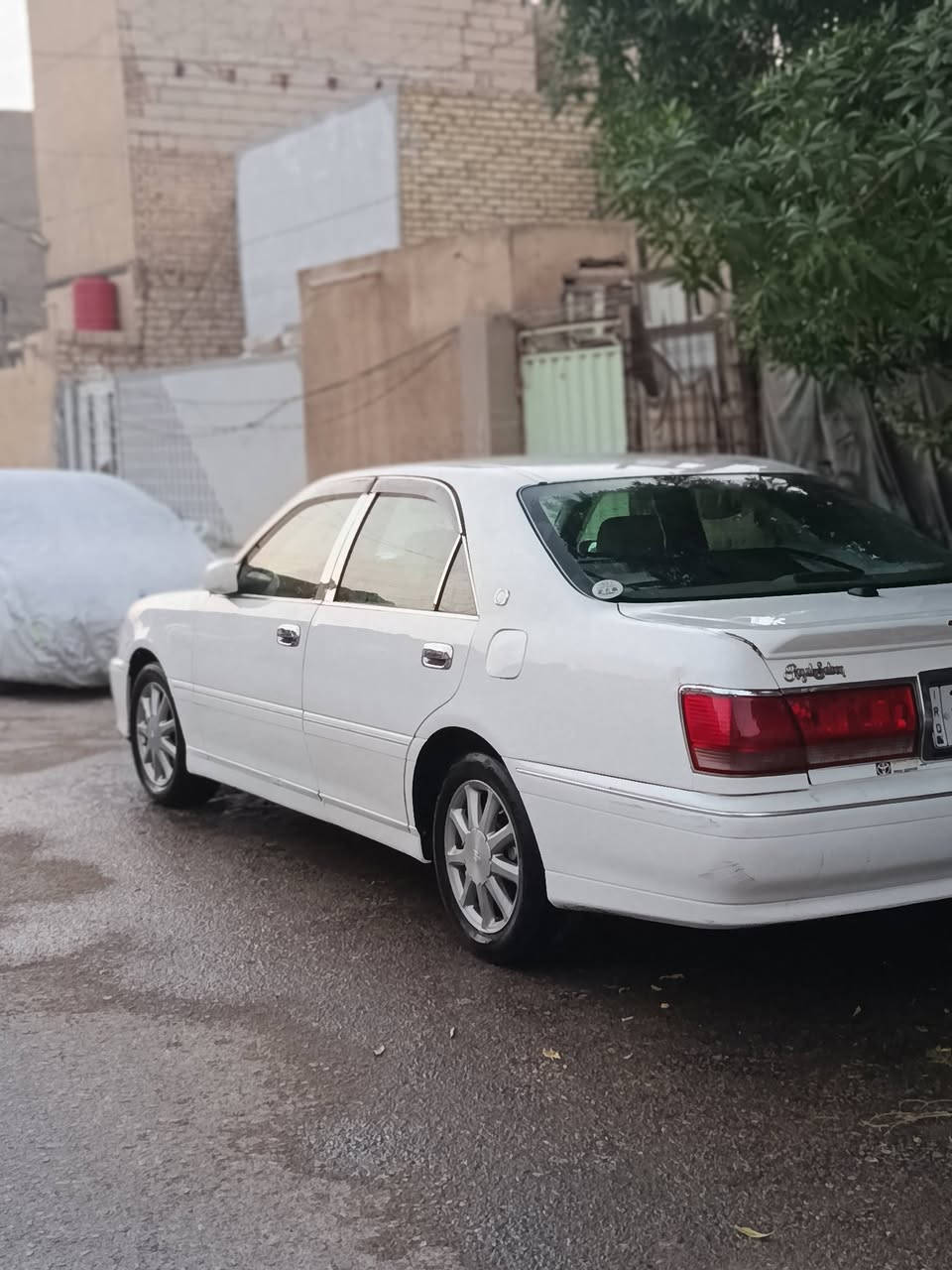 السلام عليكم ملكه مديل2001 رقم بغداد شاصي ٧١ بسمنه هزه جديده مكفوله من الكص والعيب الشرعي  سياره لون صدفي دكمتين محركها ديفور جبير صالي سبوعين من شادها مكينه بصندوك مري شفط برده خلفيه دشبول عارف العيساوي السعر( ١٢٥ وبيا مجال ) والاستفسار رقم(***********)
