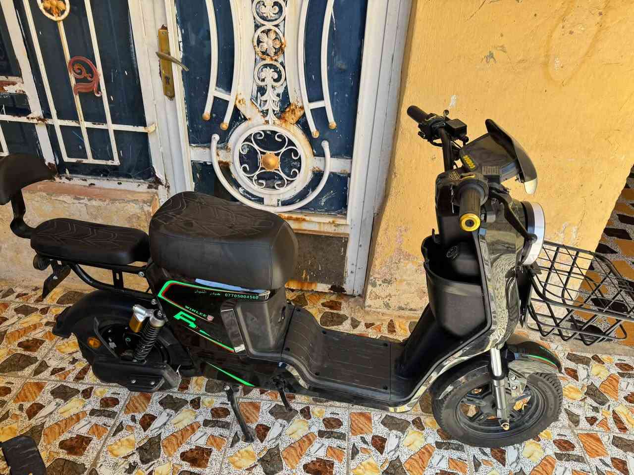 السلام عليكم دراجة R9 للبيع 5 بطاريات مع
سويج عدد 2 وكارت تشغيل عدد 2 وبصمة ودراجة نضيفة استخدام اقل الشهر للاستفسار خاص او على الرقم ***********
