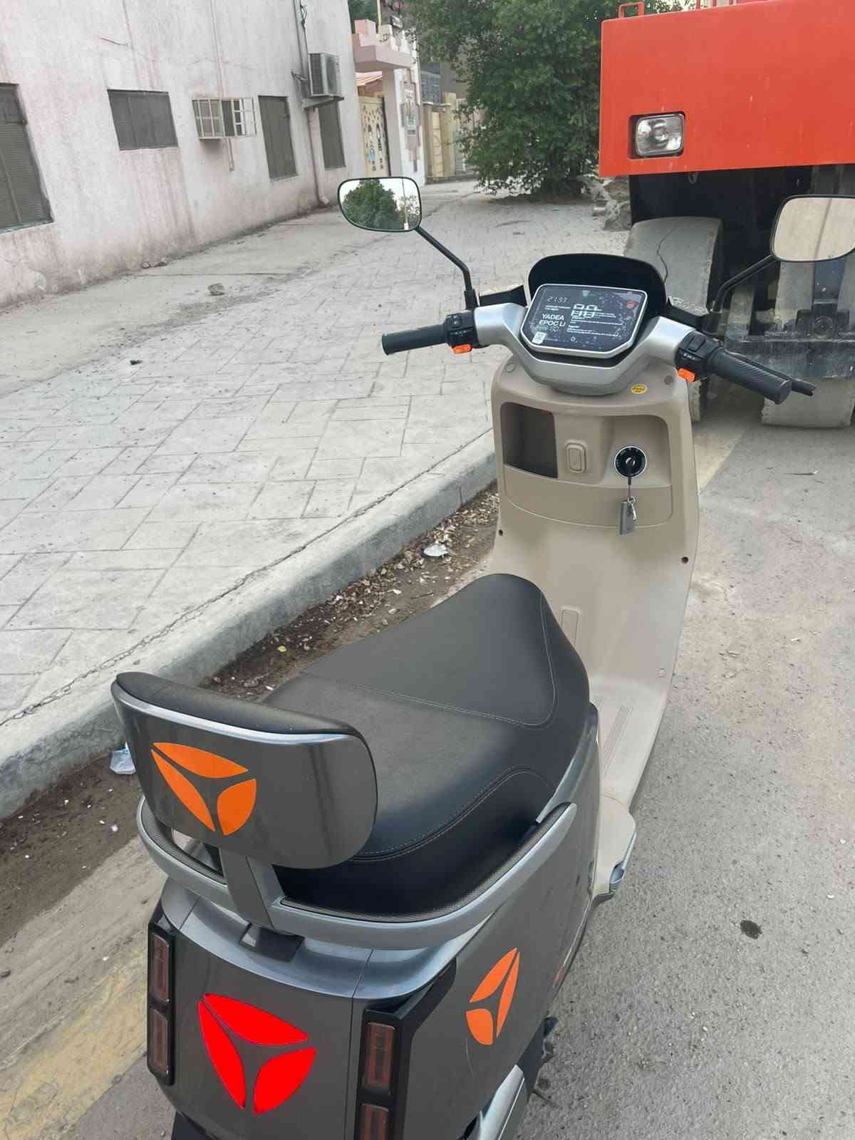 ياديا ايبوك • بطاريه ليثيوم • ضمان ٣ سنوات