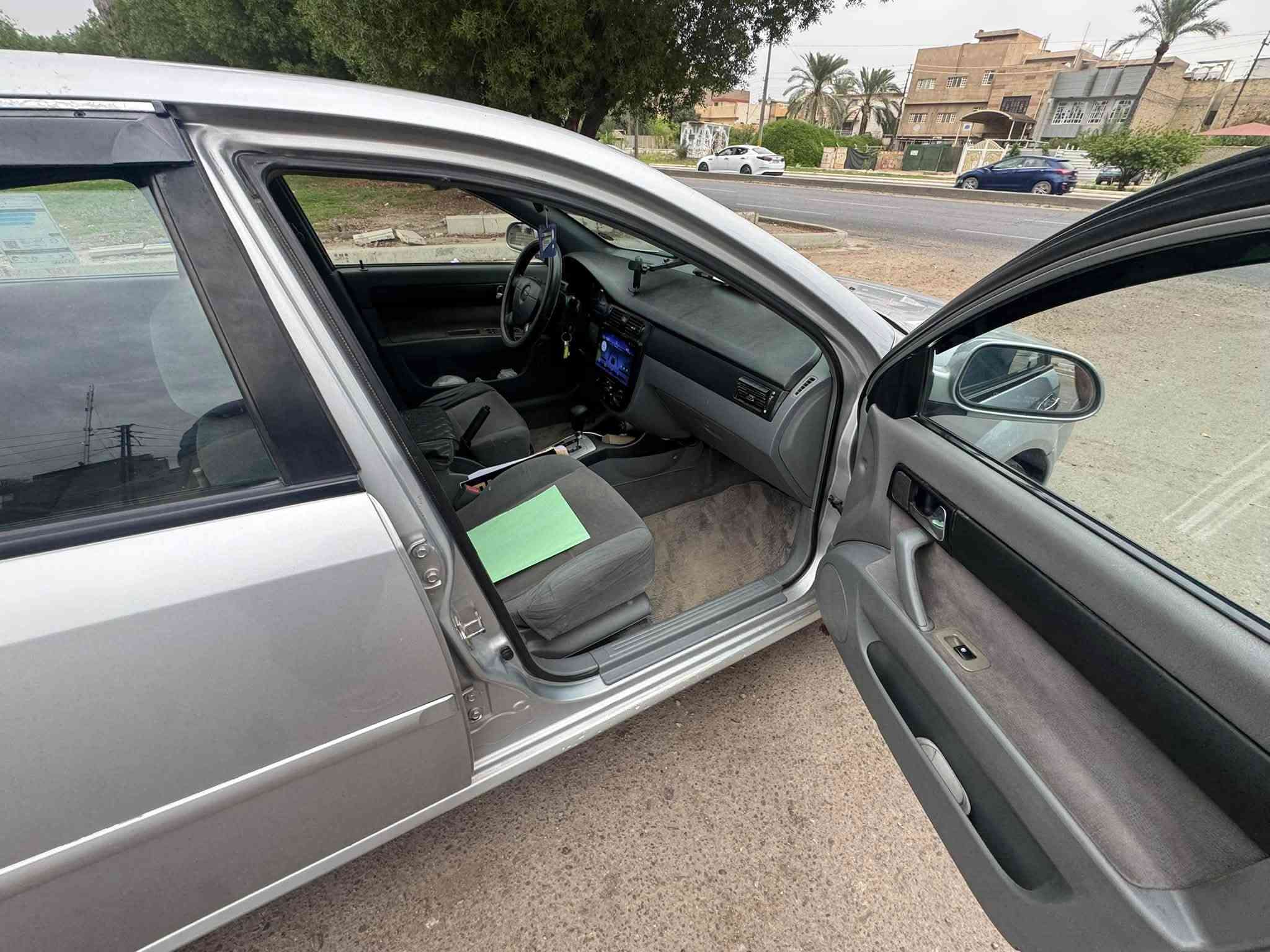 السلام عليكم للبيع اوبترا 2009 خليجية باسمي سنوية لحد 29 بدون نقص سيارة جاهزةمبدل بيها فقط جاملج جهة السايق ونص الباب مال العبري صبغ فقط وسونارها بالمنشور  سيارة جاهزة مكاني الكاظمية رقم/***********  السعر 71 وبيها مجال
