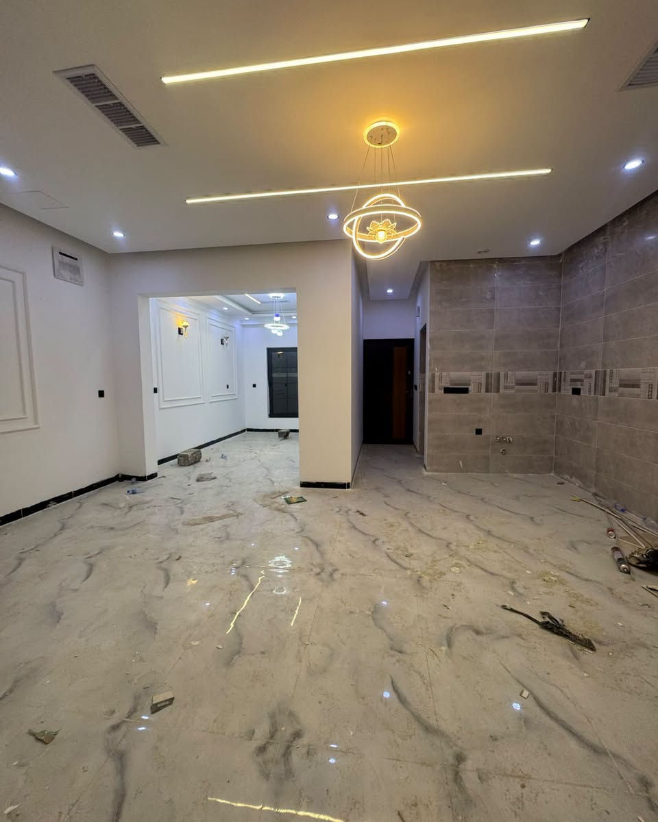 طريق بغداد • ١٠٠م • ٣ غرف