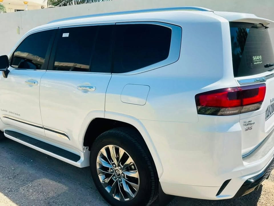 لاندكروز 2024  VXR لمتد فول الفول ساز

VXR توين تيربو

رقم بغداد باسمي تحويل مباشر 

سيارة فول الفول اعلى مواصفات ابواب شفط 

فول الفول للاخير

السيارة جديدة كلش ماشية 19 الف كم حقيقي 

محرك 3500 توين تيربو

سلايد 

5 كامرات 360

كشنات جلد احمر واسود

كشنات تدفئه وتبريد امامي وخلفي

خزن ميموري 

رادارات 

داتا شو 

3 شاشات

سماعات ماركة JBL

شاحن لاسلكي

3وضعيات قيادة

اشاره لكزز امامي وخلفي

هاند بريك دكمه + اوتو هولد

حساسات امامي وخلفي

زراك لايت

ستيرن كهرباء

وبيها بعد هواي مواصفات ممذكوره

مكفولة كفاله عامه من الصبغ والبارد والرصعه والشخط

للأستفسار عن السعر الاتصال ***********
مكان السياره النجف الاشرف
