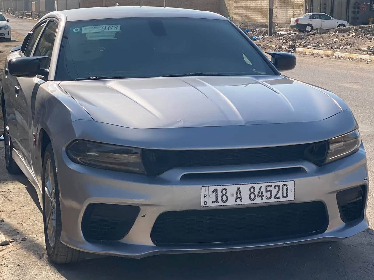 *دوج جارجر
*موديل 2016 أصل
* فئة (SXT)
*اللون:* سلفر
*الحالة:* استخدام شخصي - نظيفة جداً

*المواصفات والضرر:*
- السيارة داخلة بدون حادث
- داخلة تخريب 
- ⁠فقط: رصعات + شخوط
- يوجد بارد بسيط ومعالج في باب الصدر
- السيارة كانت 4x4 ولكن ملغي، حالياً 2WD
السياره مبدله امبدله مكينه ابمكينه 23 
*ملاحظة:* السيارة نظيفة ومرتبة وجاهزة
رقم بابل 

*المكان:* الناصرية مركز
السعر 160$
***********
