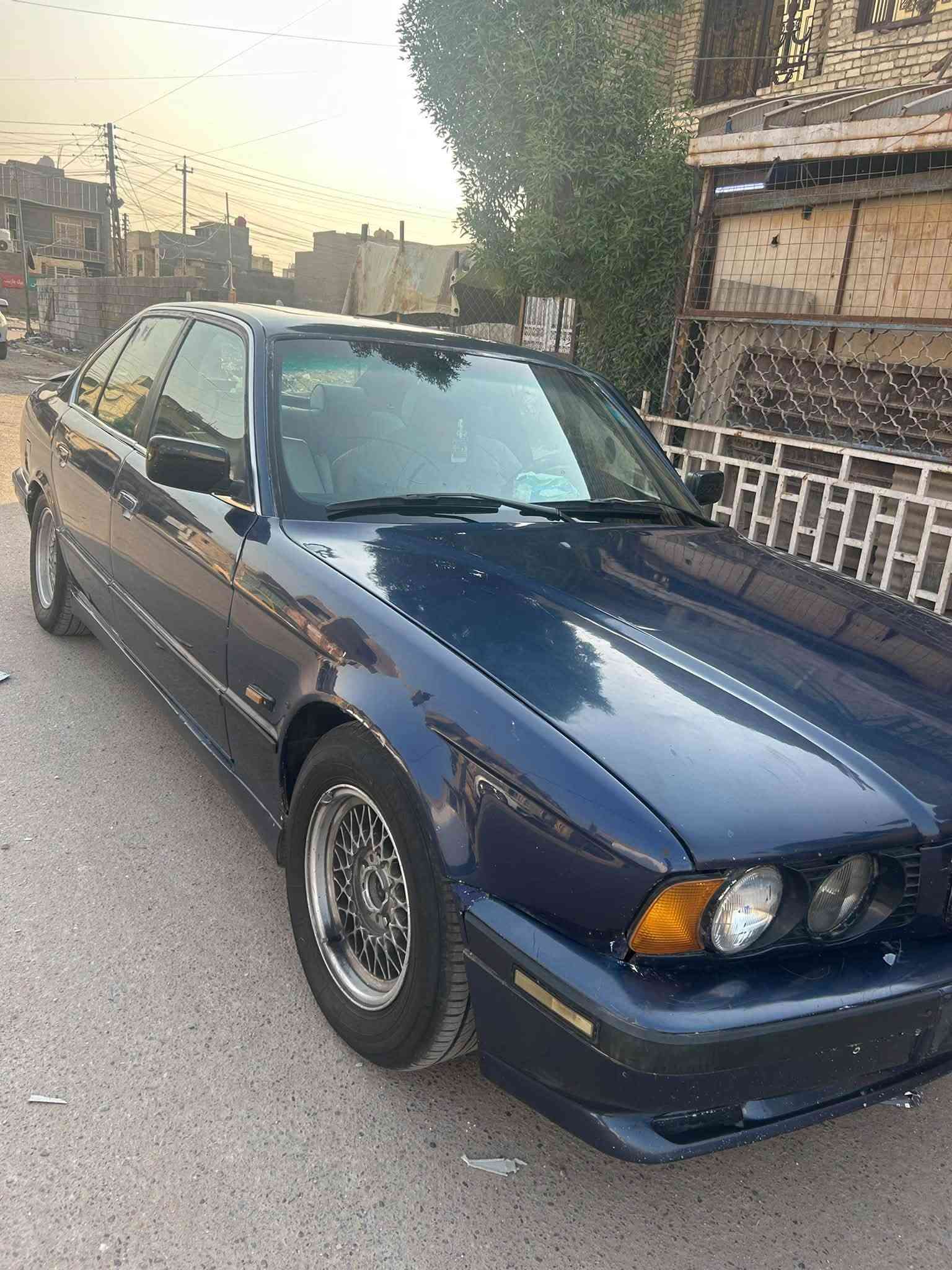 سلام عليكم شباب بيم البيع موديل ٩١حجم 535محرك 8   سياره جازه ما بيه نقص كبل الشارع  مكاني بغداد شارع مستشفى الفضليه   ***********
