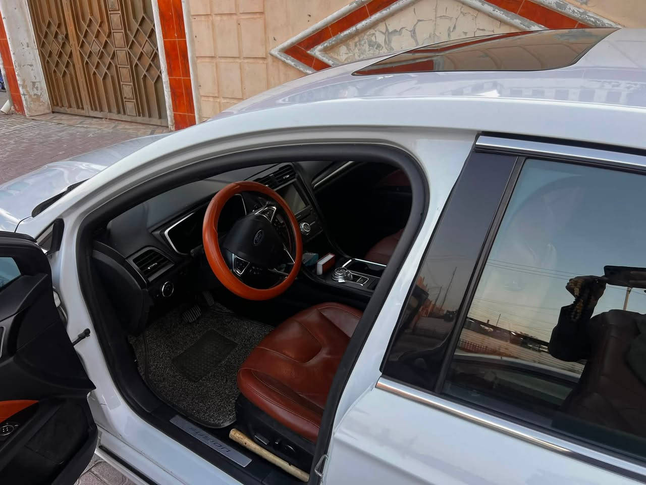 فورد فيوجن ٢٠١٩للبيع
فول مواصفات فئه تيتانيوم اعلى فئة بالفورد 

كشنات كهرباء جهتين 

كشنات تدفئه تبريد

رادار وقيادة ذاتيه 

تحكمات مقود وشفتات سرعه 

محرك ٢٠٠٠ تيربو 

شاشه كبيره نضام بلاي كار تحكم كامل 

اضاءه داخليه بلادي مع تحكم بالالوان

مري جانبيه تعتيم ذكي 

تشغيل عن بعد

فتح جام وغلق الجام عن بعد بالريمونت 

محرك كير مكفول 

تخم تاير جديد

صبغ ٣ قطع بدون ايرباك

رقم اربيل باسمي

مواصفات كثيره مايحتاج نذكرها

نواقص سياره …

صبغ دعاميه 

حساس تاير 

مكان سياره فلوجة

***********
