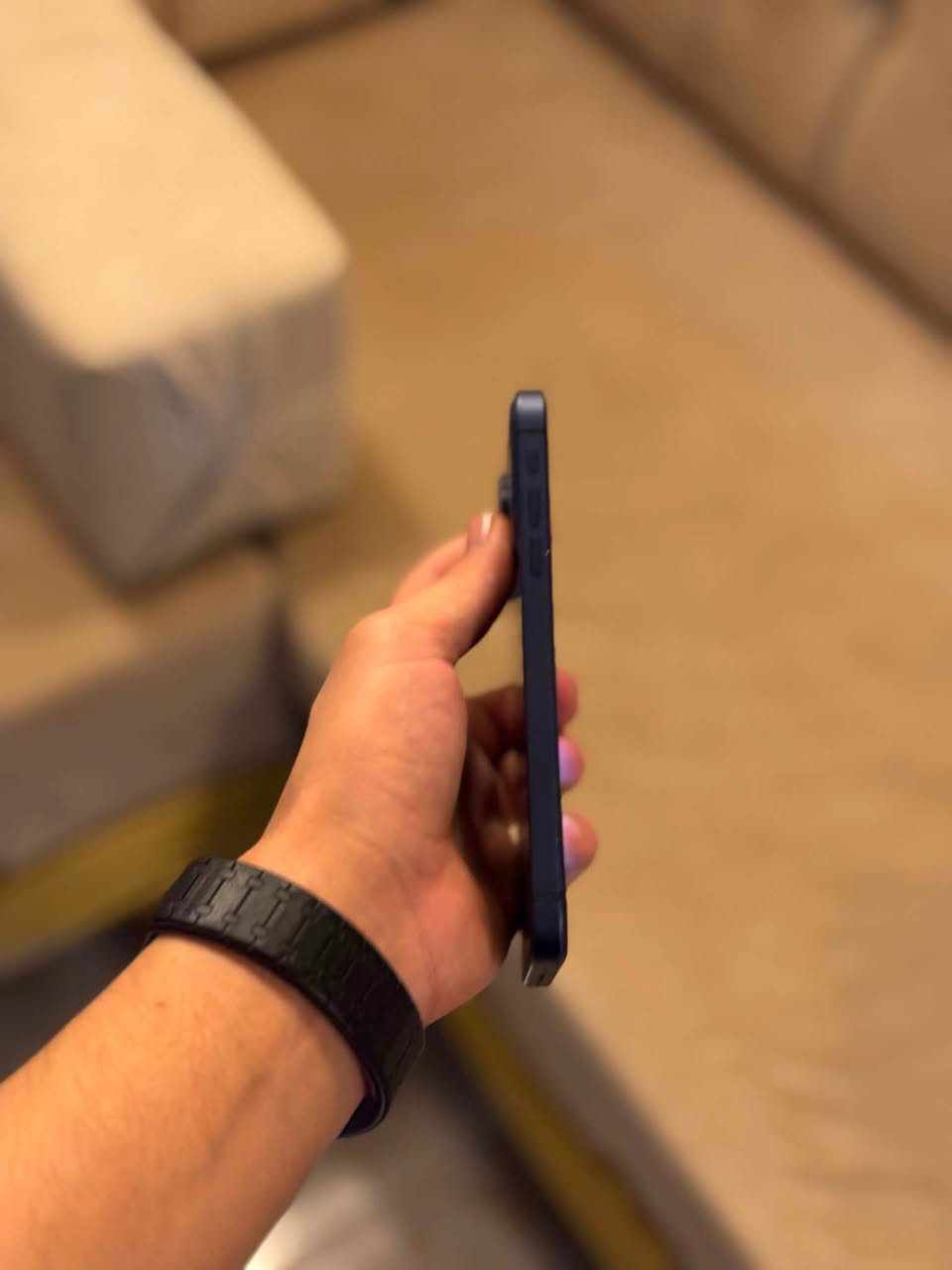 سلام عليكم. اكس ار(Xr)
محور17برو كلشي 
جهاز ذاكره 64
بطاريه 80 
مبدل شاشه فقط
فيس ايدي يشتغل بس يعلك
سعر 165
***********
موجود وتساب وتصال
