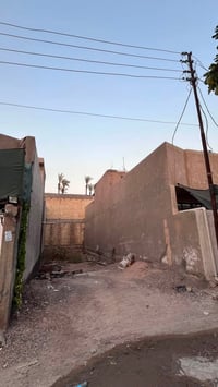 شارع المركز • ١٠٠م • واجهة ٥م