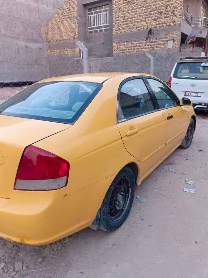 سلام عليكم سبكترا
موديل 2007 وارد امريكي 
ب( 58 ) وبيها مجال حك الجيه 
مكينه 2000 جديده بجيس قبل 3 اشهر شديتها 
بيها خياسات بسيطه بجاملغ 
رقم بغداد إنجليزي باسمي مداور ثاني يوم 
مصفره هيئه وغرامات 
مكاني الحله مركز مدينه 
اي استفسار اتصال او راسلني واتساب 
 ***********
