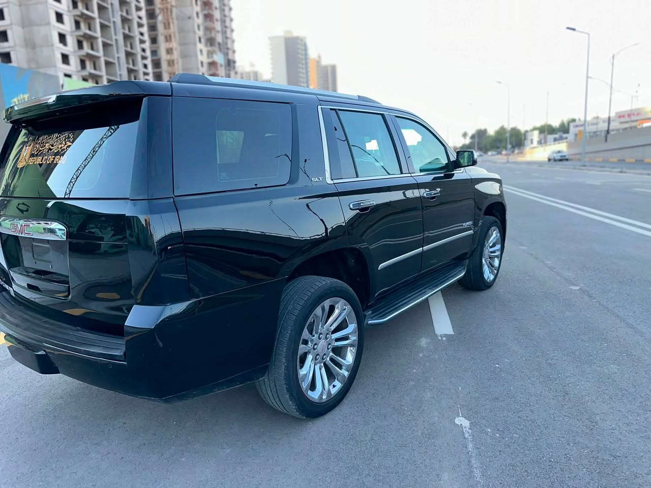 للبيع اومراوس
- ⁠- يوكن ( SLT ) فول أعلى مواصفات المحرك المرغوب 5300
موديل :   2016
الون:       اسود🖤 
العداد: 170 حقيقي
الفئة : SLT

/حجم المحرك    ٨  سلندر  5300
/ فتحه
/ بصمه تشغيل + بصمة ابواب
/ رادار امامي مانع اصطدام 
/ رادار خلفي
/ رادارت جانبيه ( نقطه عمياء)
/ كشن السائق هزاز  للتنبيه ( مربوط مع الرادار)
/ كامراة دواره مع الاستيرن اصليه
/ كشنات جلد 
/ كشنات اماميه كهرباء
/كشنات خلفيه كهرباء
/ كشن السائق خزن ميوري 
/كشنات خلفيه متصله
/ كشنات تدفئه + تبريد 
/ باب خلفي كهرباء
/ استيرن كهرباء
/مرايات جانبيه كهربائيه ( شفط) + تعتيم 
/ فول تحكم استيرن جهتين + ستيرن تدفئة + ستيرن كهرباء
/حساسات امامي  خلفي
/ فور ويل 
/ لايت زنون
/ لايت وبك لايت ليد (LED)
/شاشه اماميه كبيره 
/شاشه عرض خلفيه
/ كشنات 7 راكب كهربائي 
/ تشغيل عن بعد 
/ تبريد مركزي ثلاث قطع
/ تحكم للتبريد الخلفي منفصل
/ منفذ كهرباء للعربه الخلفيه
/ سستم صوت اعلى فئه (BOSE)
/ نظام مكابح للعربه الخلفيه
/ نظام صعود مرتفعات
/ نظام سحب مقطورة 
/ نظام تحديد مسار ( نظام خطوط الشارع)
/ نظام معرفة ضغط الاطارات
/ انظمة مكابح
/ نظام تزحلق 
/ نظام توازن للطرق الوعره 
/ بصمه عدد
/ اسبيرها منازل 
تخم تاير جديد سيارة جديدة وتخبل وبلعافية على الياخذها 
وبقية المواصفات المعروفه السياره رقم سليمانيه بسمي 
السعر: 310  ماكو هيج نضافه بهيج سعر 
للاستفسار ***********
*********** واتساب
ملاحضه بيه مكانين صبغ عل كدشبر
