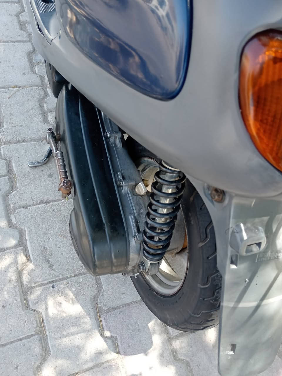 منغولي ٢٠٠٣ مكفولة نظيفة جدا السعر ٥٥٠
***********
