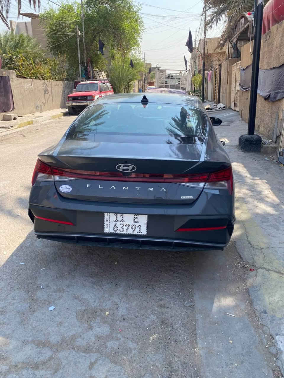 السلام عليكم النترا 2024 هايبرد سياره جاهزه وكامله رقم بغداد تحويل مباشر مكينه كير صدر تبريد تخم تاير مناقصها برغي مكاني بغداد حادثها بنيد بدون دواخل صور لحادث مرفقه 
***********
السعر 148 وبيها مجال

نص مكتوب في الصور:
- 43 9:54 4 / 13 1:1 bid.cars