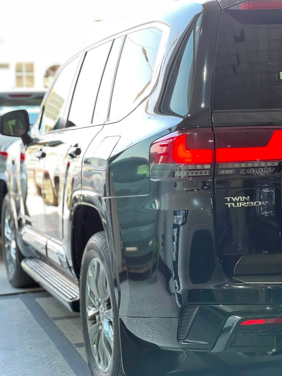 سلام عليكم  VXR 2024
لاندكروز كفاله عامه فول مواصفات VXR 
رقم بغداد مميز باسمي تحويل 
للاستفسار  ***********
***********
مكان سياره البصره / معارض ساحه سعد
