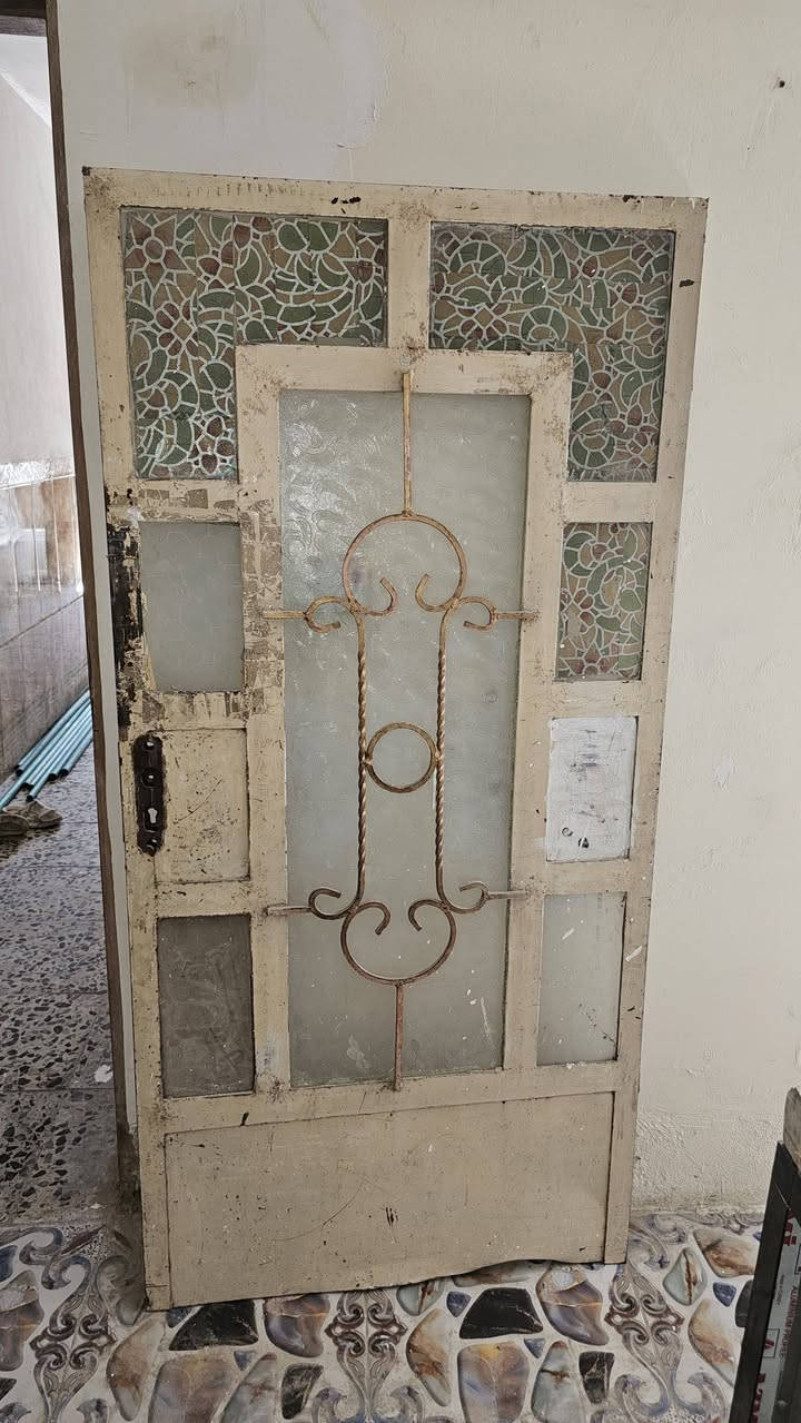 السلام عليكم..بيبان نضيفات رتفاع ١٨٥ وعرض واحد ٩٠ واحد ٨٥ والطلاقه وربع متر و١٠  بلكفاات  قرب العبيدي والشماعيه بدون جراجيب الواحد ب ٣٥
***********
السلام عليكم..بيبان نضيفات رتفاع ١٨٥ وعرض واحد ٩٠ واحد ٨٥ والطلاقه وربع متر و١٠  بلكفاات  قرب العبيدي والشماعيه بدون جراجيب الواحد ب ٣٥
