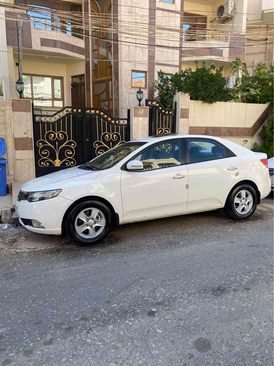 كيا سيراتو ٢٠١٢ خليجي فول واحد على واحد بدون صبغ بدون تعديل موصفات سلايت بصمه اكشنات جلد شركة شفتات استيرن تبريد لمس حساس دعاميه  مرايات شفط اشاير بلمري كيج حماوة كير ٦ نمرات حاكيه بلوتوث اسبير شركة رفم وسنويه جديد ماشيه ١٥٠ كيلو متر السيارة على وضع الشركة السعر ١٠٩     ***********.  *********** دهوك, العراق
