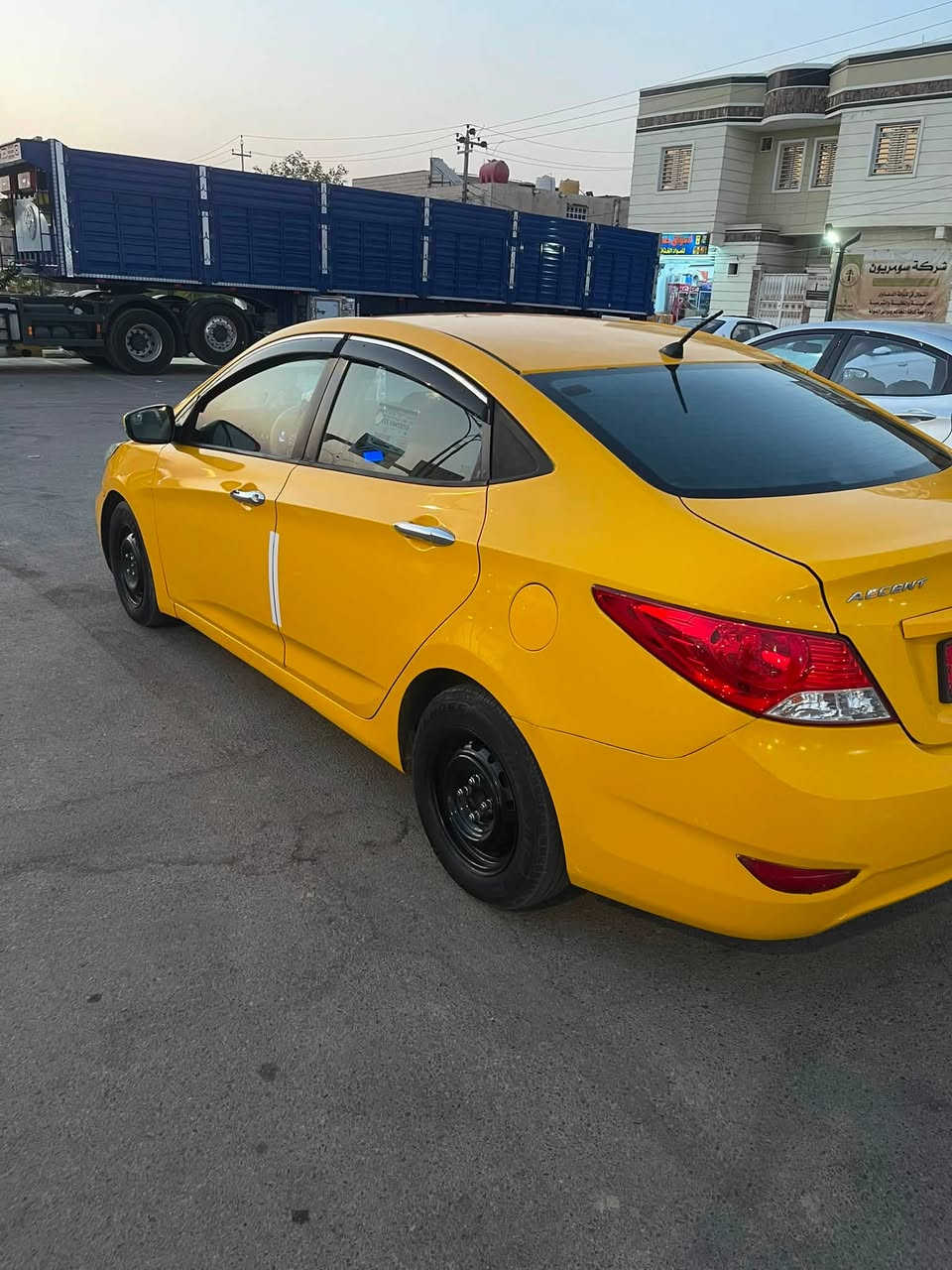 السعر 75
اكسنت خليجي موديل 13 تبديل جاملغ امامي فقط جاهزه من كلشي محرك جديد 1600 تبريد شغال منضومه كله جديده والله يعني سياره جاهزه لشارع مكاني ناصريه حي اور ***********
