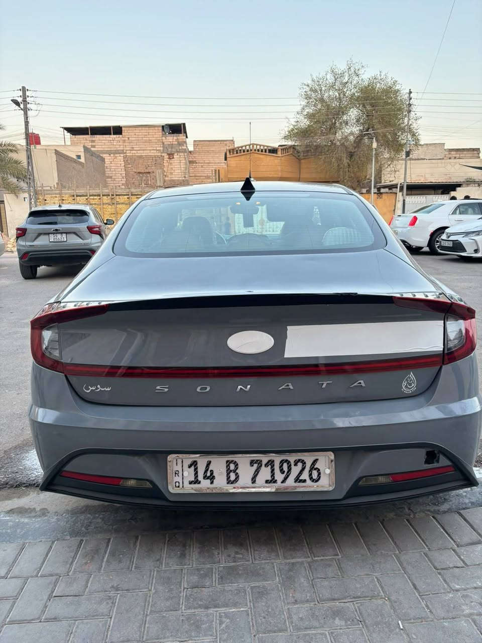 سوناتا تكسي دبي موديل 2023 سياره كفاله من ضربه فقط تغير لون سياره ماشيه 72الف فول موصفات ماعده الفتحه بصمه تشغيل عن بعد حساسات اماميه مثبت سعره تحكم ستيرن كشنات جلد
 بطارياته جدد بعدهن سياره بصره حره تحويل ثاني يوم سياره بعده جديده السعر 137وبيه مجال *********** هاذ رقمي
