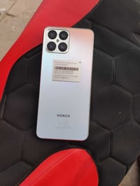 هونر X8 • ١٢٨ • بطارية قوية