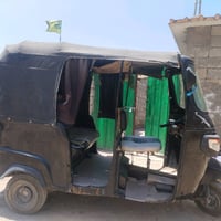 تكاتك للبيع بياجو نضيفه تجفيت جديد عوزها بس كرنك السعر مليون وبيها مجا...