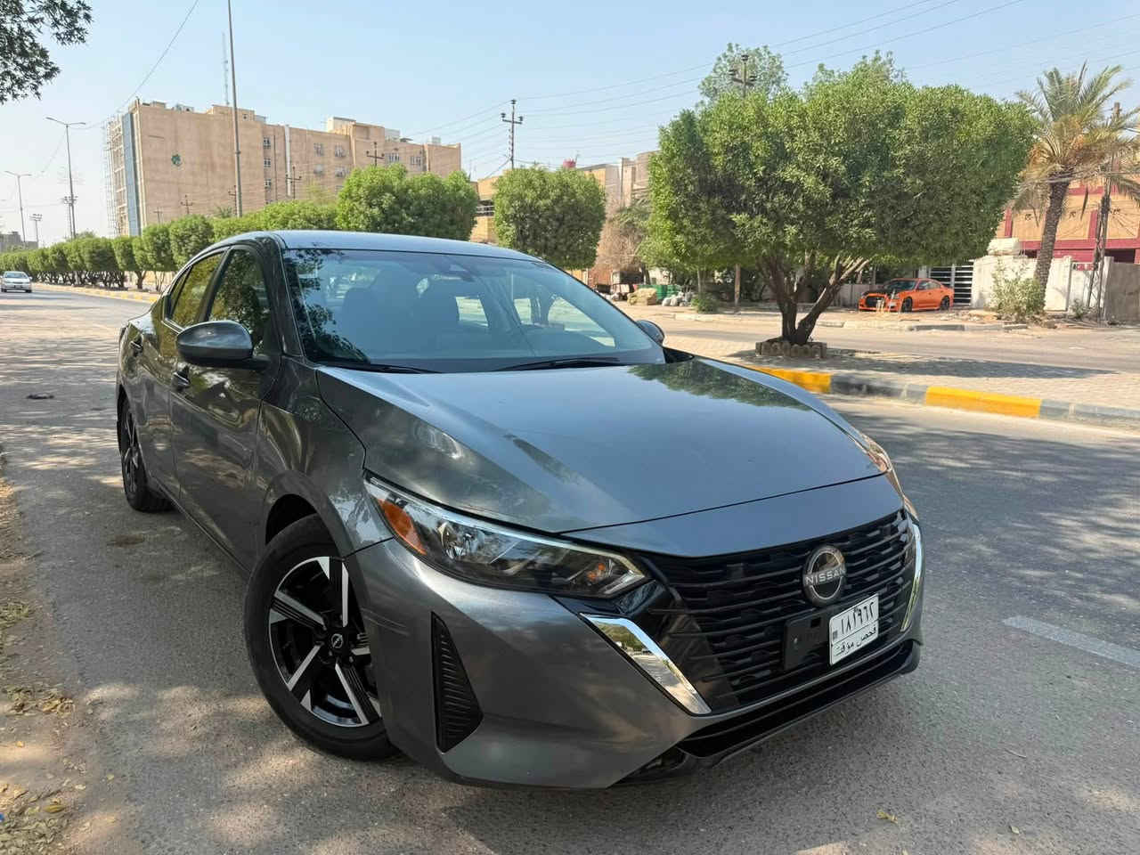 نيسان سنترا 2025 SV 
حادث موضح بالصور 
٤ سلندر ٢٠٠٠ 
ماشية ٦ الف ميل 
حره بلا رقم تترقم بكل المحافظات 
السعر 127$ بيع فقط 
السياره موجودة بكربلاء 
***********
