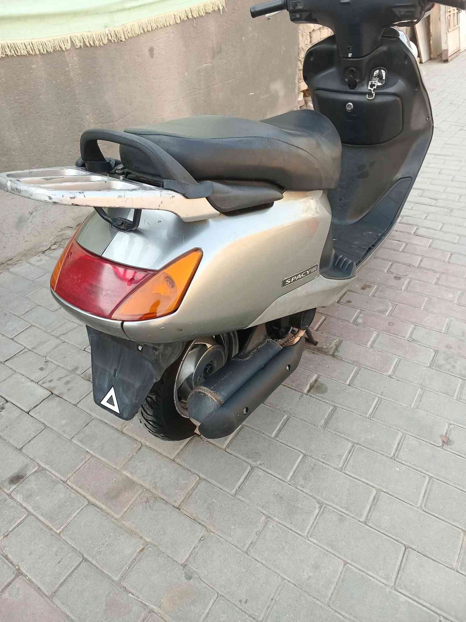 سبيسي • كفال عام • مجال قليل