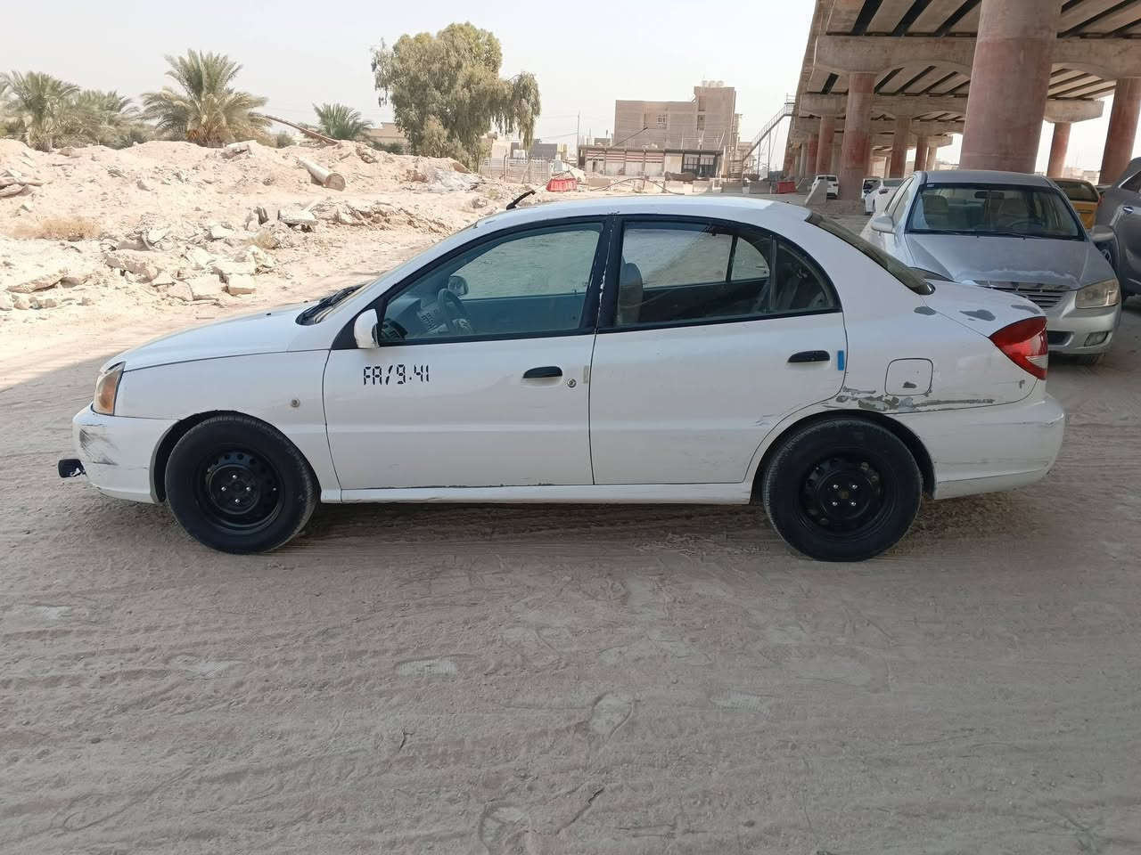 للبيع اومراوس ب النترا سوناتا من 2012وفوك واطي فرق 
ريو 2009دخول الشركه العامه مكينه 1600جديد تخم تاير باتري راديتر كله جديد بيها بارد بلباب الخلفيه بدون صبغ 48وبيها مجال للستفسار *********** مكاني كربلاء
