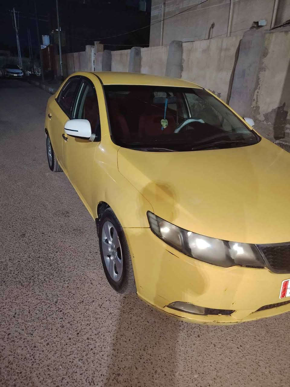 سيراتو موديل 11 بيه ضربه بل جاملخ الخلفي 
بيع فقط السعر 80 وبيه مجال بصيط 
عنوان السماوه الرميثي للاستفسار على الواتساب 
*********** Singapore
