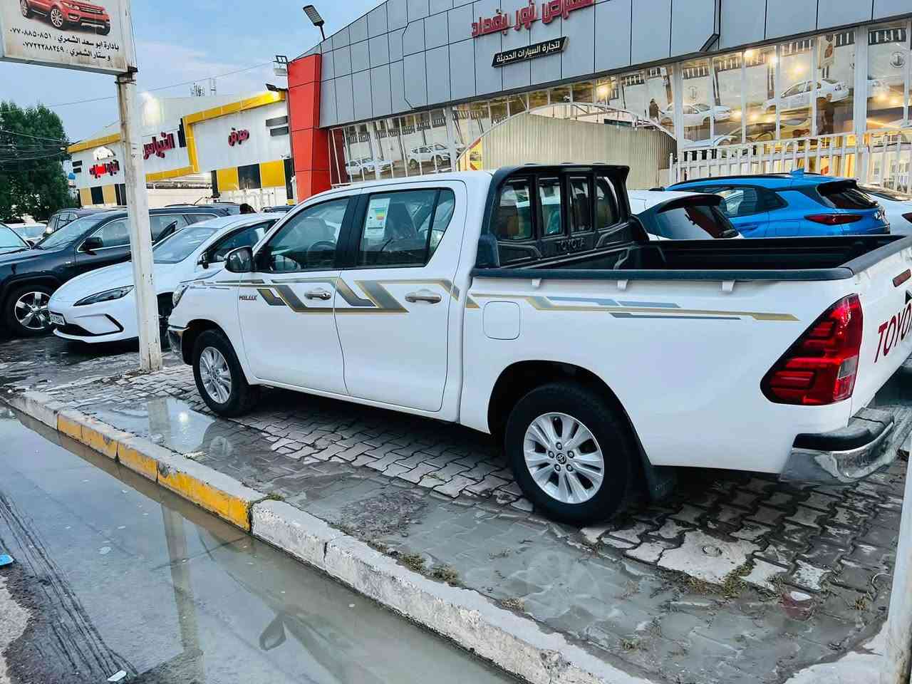 هيلوكس 2025 زيرو شركة. 
 زيرو مماشية كفالة عامة
كويتي مذهب فول مواصفات
رقم اربيل 
 السعر ٢٩٣ وبيها مجال ومرواس حسب القناعة
مكاني بغداد الكريعات 
***********
