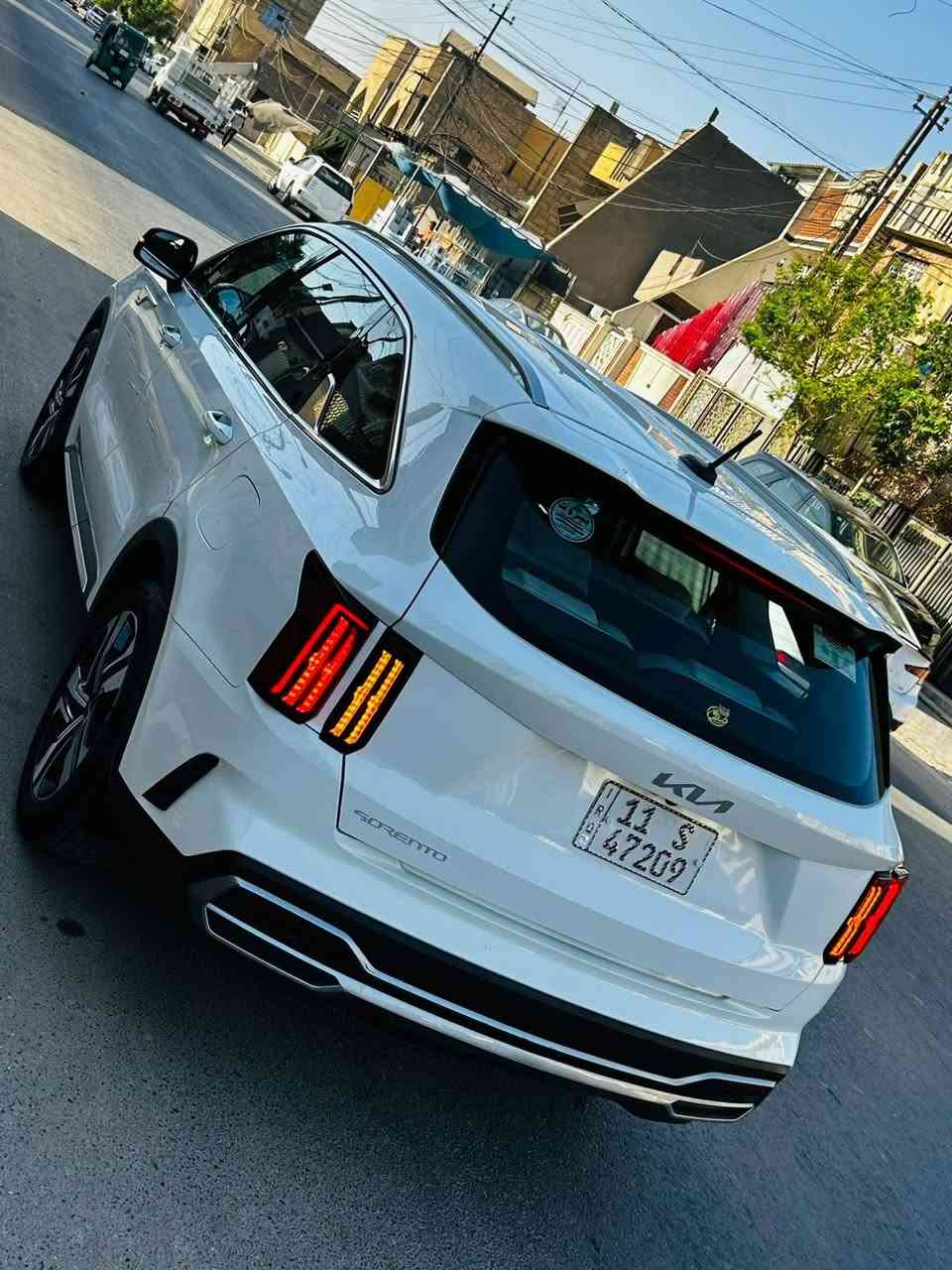 سورنتو  2023 خليجي
( شركه الدوليه )  

مكفوله كفالة عامه 
من الصبغ والتبديل والبارد 

ماشيه 38 الف كيلو 

سياره جديده بمعنى الكلمة 
مابيه اي نقص كامله من كلشي ترايه زيرو 

محرك 6 سلندر كفاله / 7 راكب 

رقم بغداد الجديد باسمي

🔰 مواصفات  
بصمه تشغيل 
بصمه ابواب
كير ماوس 8 سرعات 
تشغيل عن بعد 
كشنات كهرباء 
جنطه شفط كهرباء 
حساسات اماميه وخلفيه
رادار امامي وخلفي
شاشه كبيره تدعم 
اندريد اوتو و ابل كار بلي
سايد بريك بصمه
اشاير مري 
مري شفط
تبريد 3 قطع مناخ منفصل
شاحن واير ليس
نظام نزول منحدرات
بردات خلفيه
وبعد بيه هواي مواصفات

السعر  267 وبيه مجال

مكاني بغداد الدوره

رقمي ***********
