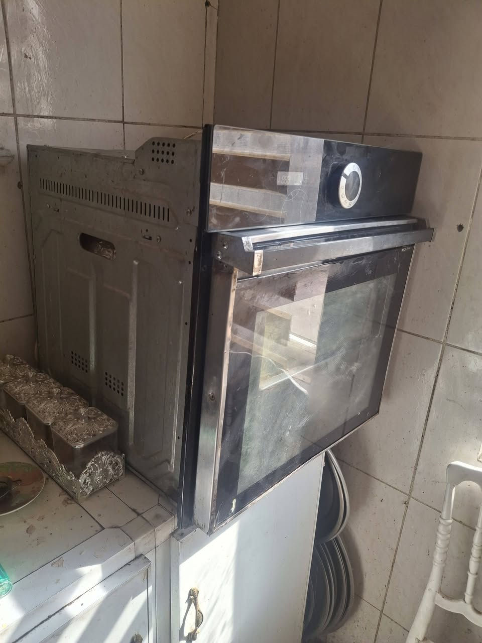 اوفن حجم كبير جديد نهايته 100 ليحب يتصل ***********
